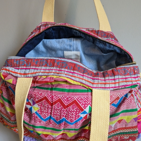 Tricia Fix DayTripper Weekender Small Duffle Tote Embellished Bag - Picture 11 of 16